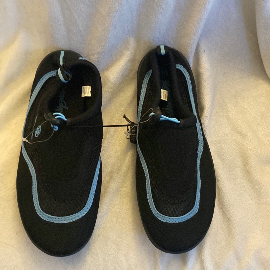 Body Glove Water Shoes For Women.